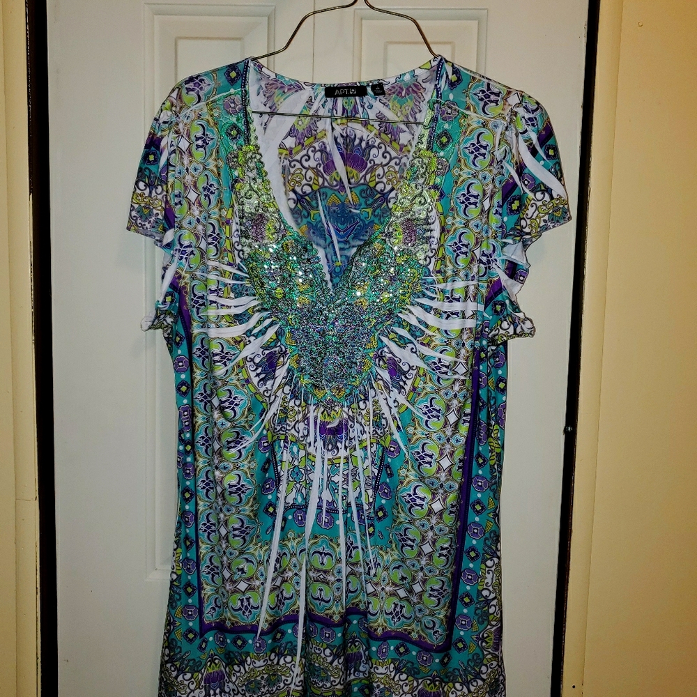V neck shirt